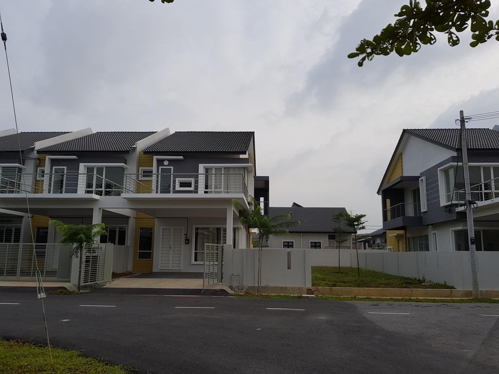 Selendang In Krubong Near Std Hang Jebat, Mitc & Utem Malacca Exterior photo